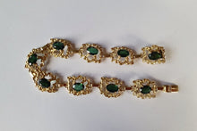 Load image into Gallery viewer, A 1960s 18 Carat Gold & 6.4 Carat Green Tourmaline Bracelet