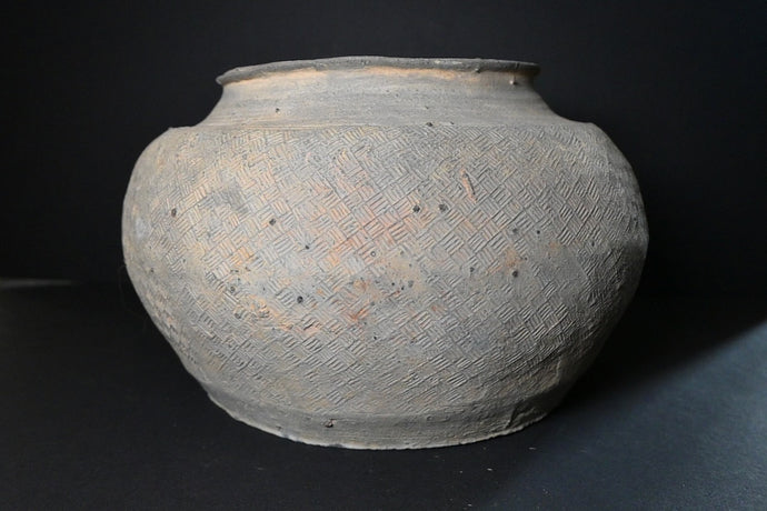 Warring States (475 BC-AD 220) Dynasty Pottery Jar (Guan)