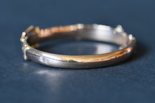 Load image into Gallery viewer, Edwardian (1907) 9 Ct Two Tone Gold Buckle Bangle
