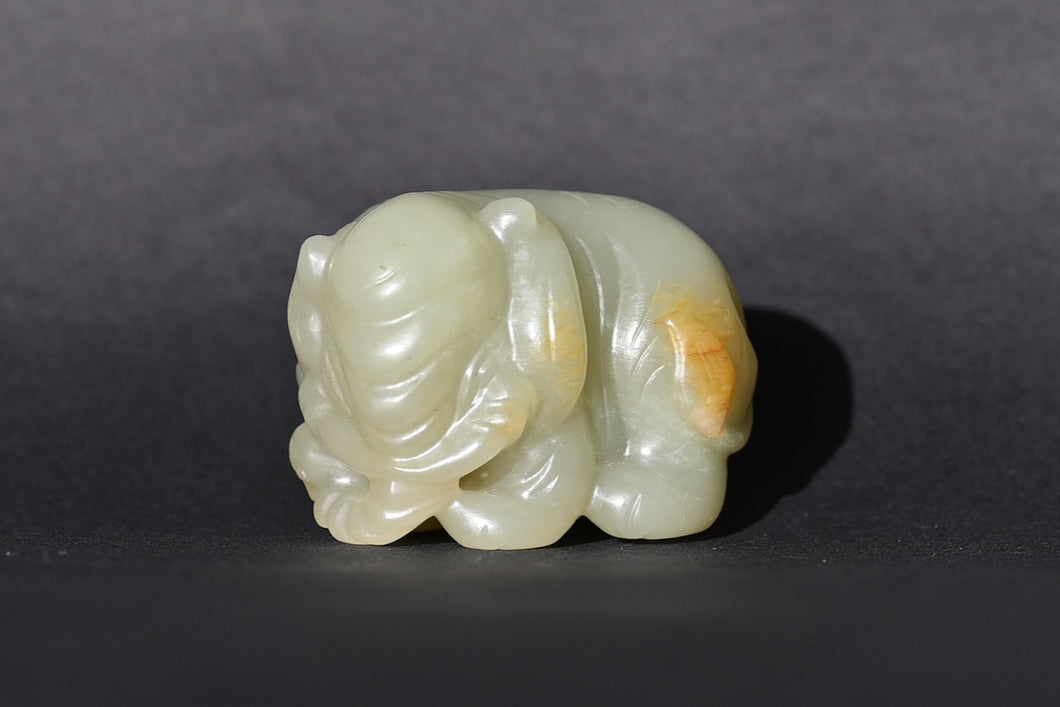 Turn of Century, Late Qing Monkey on Elephant Jade Handling Piece