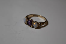 Load image into Gallery viewer, Vintage / Estate 9 Ct Opal &amp; Amethyst Ring
