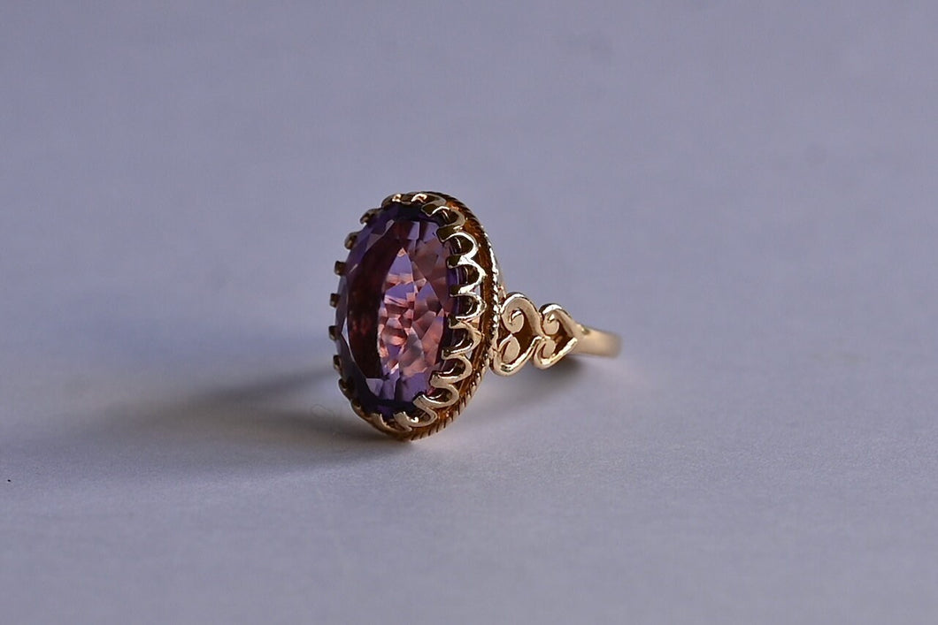 A Classic 1970s (1974) Amethyst Love Motif Cocktail Ring