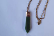 Load image into Gallery viewer, An Early Edwardian 9 Carat &amp; Pounamu (Jade) Roimata Pendant
