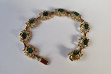 Load image into Gallery viewer, A 1960s 18 Carat Gold &amp; 6.4 Carat Green Tourmaline Bracelet
