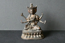 Load image into Gallery viewer, An Early to Mid 1800s Sino-Tibetan Bronze &#39;Ushnishavijaya&#39; Buddhist Deity
